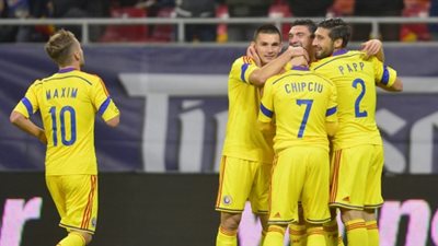 مدرب رومانيا: لا نستحق الخسارة أمام فرنسا