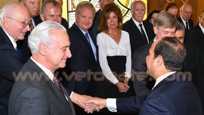 السيسي يؤكد حرص مصر على التسوية السياسية لأزمات المنطقة