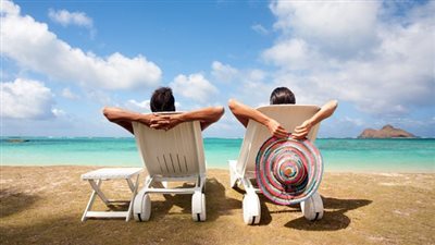 حمامات الشمس لفترات طويلة تقلل من مستويات فيتامين 