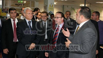 بالفيديو والصور..وزير الاتصالات يتفقد أعمال المنطقة التكنولوجية بالمعادى