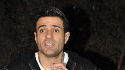 محمد نور نجم فرقة واما يصل مطار القاهرة قادما من لبنان