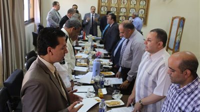 جامعة العريش تكرم لجان الفحص والتحكيم العلمي للتخصصات التربوية