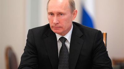 وصول الرئيس الروسي إلى برلين للمشاركة في لقاء «النورماندي»