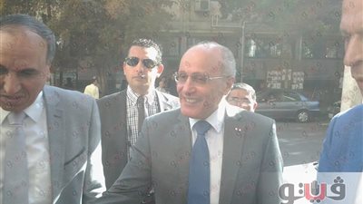 بالصور.. وزير الإنتاج الحربي يصل نقابة الصحفيين