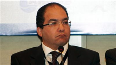 عادل اللمعى: قرار زيادة رسوم النقل البحري يدمر الاقتصاد