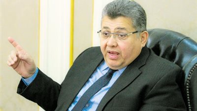 وزير التعليم العالي يهنئ منتخب الجامعات ببطولة العالم في البرتغال