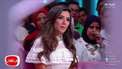 بالفيديو.. سر خجل مي عمر وانطوائيتها