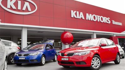 كيا تطلق أول سيارة رياضية في تاريخها