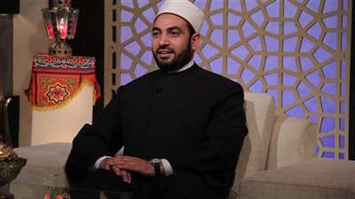 العقوبة المنتظرة لسالم عبد الجليل بعد الإساءة للأقباط.. الجنح تحدد جلسة 24 يونيو لمحاكمته في ازدراء الأديان.. قانونيون: الحبس من 6 أشهر لـ5 سنوات.. وغرامة تتراوح بين 500 إلى ألف جنيه