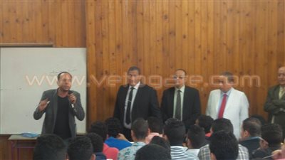 بالصور.. مراجعات نهائية بـ«السبتية» بديلا عن الدروس الخصوصية