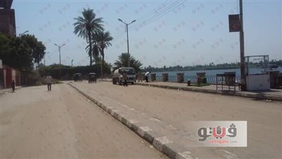 بالصور.. حملة لنظافة كورنيش مدينة دشنا في قنا