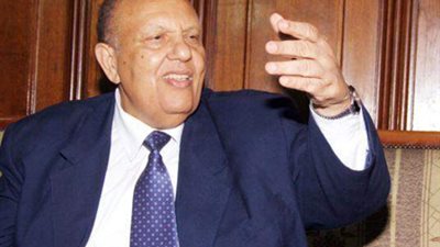 رفعت السيد: محاكمة مبارك تعاد من جديد