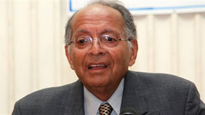 رفعت السعيد: قانون الطوارئ يمنع الأحزاب من التظاهر لدعم فلسطين