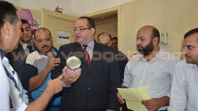 بالفيديو.. الرقابة الإدارية في كفر الشيخ تغلق 22 صيدلية مخالفة