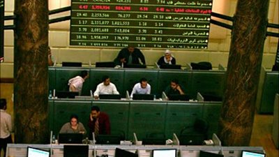 البورصة تعزز مكاسبها منتصف الجلسة وتربح 1.78 مليار جنيه