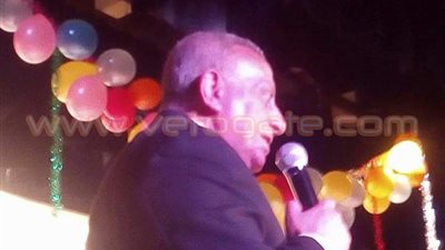 بالصور.. محافظ الجيزة يكرم أوائل الشهادة الإعدادية