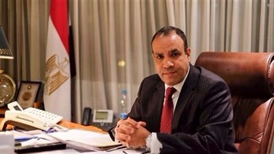سفير مصر لدى ألمانيا يغادر مطار القاهرة متجها إلى برلين