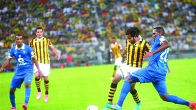 اتحاد جدة يخسر بثلاثية أمام الهلال في كلاسيكو السعودية بمشاركة كهربا