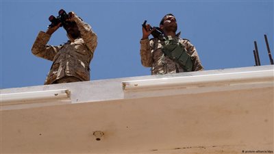 اليمن: مصرع 120 في قتال بين الحوثيين ووحدات عسكرية