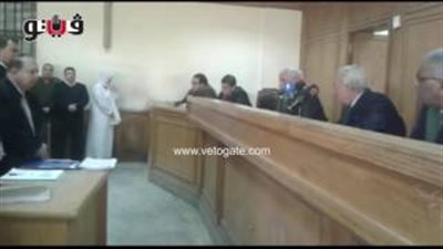 بالفيديو.. مفاجآت هزت الرأي العام بقضية رشوة مجلس الدولة.. بطلة الجنس تعترف بجميع الاتهامات.. وتؤكد: جوزي كان عارف وشجعني.. تطالب برؤية أبنائها.. واللبان: «أنا تعبان بالسكر ومستاء من الحبس الانفر