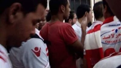 الإفراج عن 25 من مشجعي الزمالك واحتجاز 17 آخرين بتهمة حيازة تذاكر مزورة