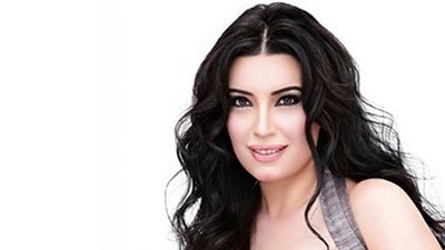 عبير صبري لمنى زكي بعد جائزة الموريكس دور: أفضل ممثلة عربية