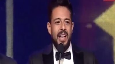 بالفيديو.. محمد حماقي: «اتنازلت عن البالون دور لميسي ورونالدو»