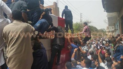 بالصور.. تشييع جثمان شهيد سيناء بمسقط رأسه في فاقوس