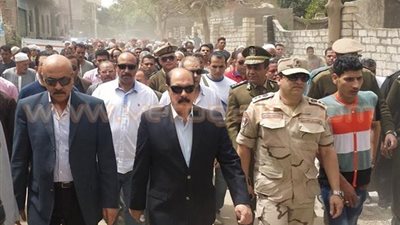 بالصور.. تشييع جنازة شهيد تفجير كمين رفح بمسقط رأسه في الفيوم