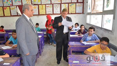 محافظ الإسماعيلية يتفقد لجان الشهادتين الابتدائية والإعدادية