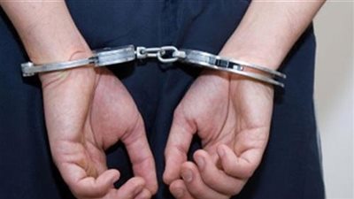 حبس عاطلين 4 أيام لاتهامهما بسرقة موظف تحت الإكراه بشبرا الخيمة