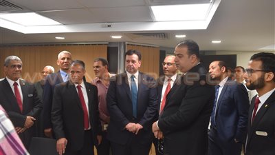 بالفيديو والصور.. محافظ الفيوم يفتتح فرعا جديدا للبنك الأهلي