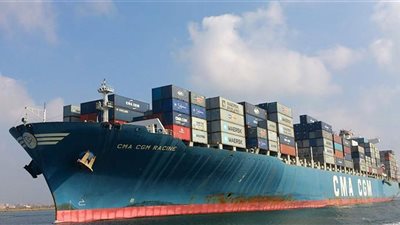 ميناء الزيتيات يستعد لاستقبال 6500 طن بوتاجاز قادمة من ينبع