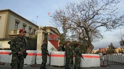 الادعاء على 3 موقوفين بلبنان بجرم الانتماء إلى تنظيم إرهابي مسلح