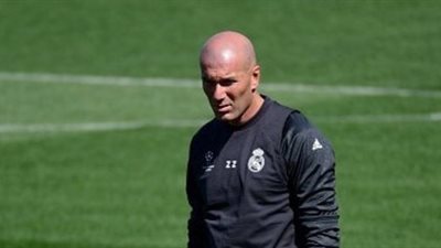 ريـال مدريد يستعد لتجديد عقد زيدان حتى عام 2020