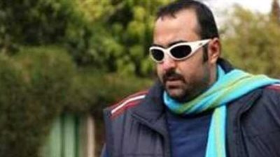 سامح عبد العزيز يرفض تأجيل تصوير مشاهد 