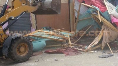 بالصور.. حملة إزالة الإشغالات بسوق 6 أكتوبر في دمياط