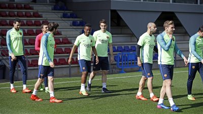 بالصور.. استعدادات برشلونة لمباراة باريس سان جيرمان