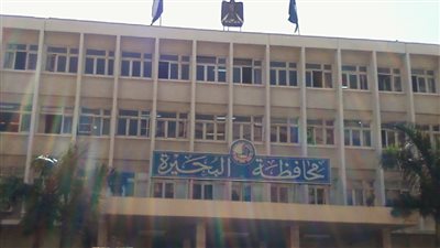 وقفة احتجاجية لعمال النظافة بالبحيرة للمطالبة بتثبيتهم