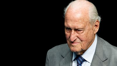 وفاة البرازيلي «هافيلانج» رئيس الـ«فيفا» الأسبق