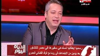 بالفيديو.. تامر أمين يمازح حمدي الوزير عن دوره في «المغتصبون»