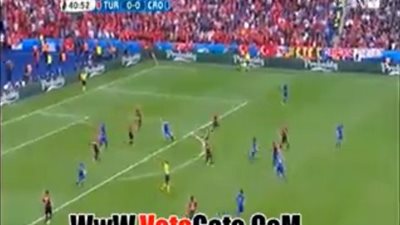 بالفيديو.. كرواتيا تتقدم بهدف أمام تركيا في الشوط الأول