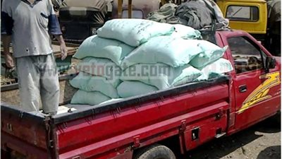 ضبط 451 طن سكر لدى أحد التجار بأبوالنمرس