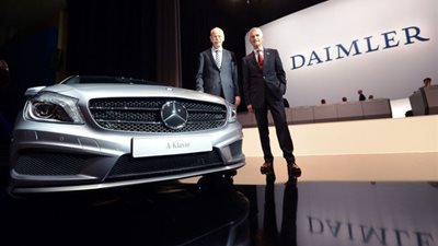 مرسيدس تسحب 308 ألف سيارة من الأسواق لعيوب خطيرة تعرضها للاحتراق