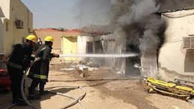 انتداب الأدلة الجنائية لفحص حريق مخزن تابع للتموين بأطفيح