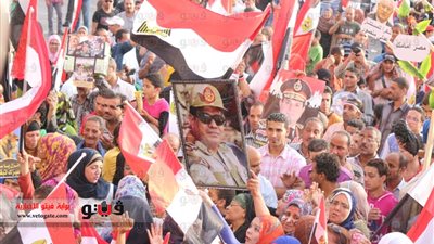 بالصور.. رقص وشماريخ في التحرير احتفالًا بـ«تنصيب السيسي رئيسًا»
