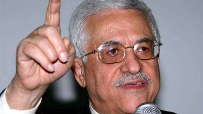 الرئيس الفلسطيني يستقبل وفدا من 