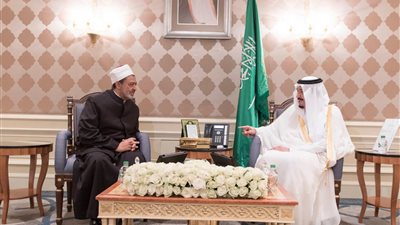 الملك سلمان لـ«الطيب»: السعودية تقدر دور الأزهر في خدمة الأمة