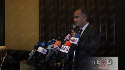 الغندور: نسعى لإقامة نموذج مطور ومتكامل لتعليم القيادة في مصر