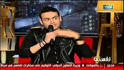 بالفيديو.. مطرب شاب يقلد عمرو دياب ومحمد منير